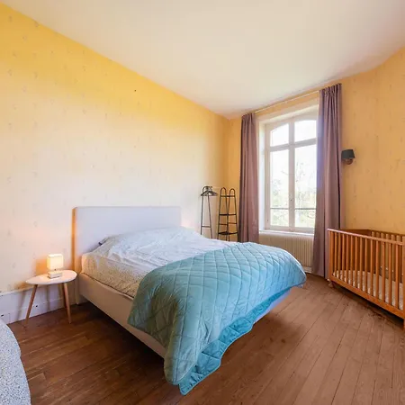 Adjoining A Chateau * Pouru-Saint-Remy