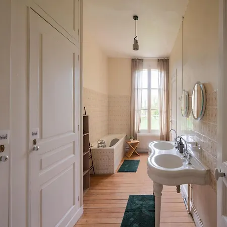 Adjoining A Chateau Villa Pouru-Saint-Remy